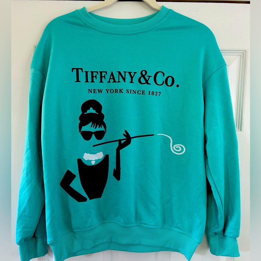 NWOT TIFFANY & CO. CREW SWEATSHIRT